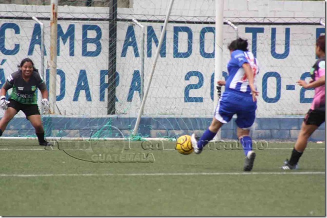 4to gol de maria galindo reu.