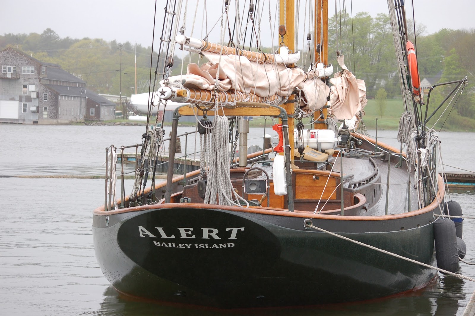 Voyages&gt;`·.¸¸.·´¯`·¸&gt; : Schooner `Alert', Bailey Island 