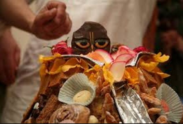 Govardhan Pooja Ka Mahattav Vidhi or Katha 