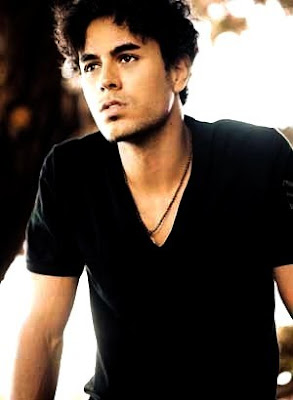 Enrique Iglesias Photos 2011