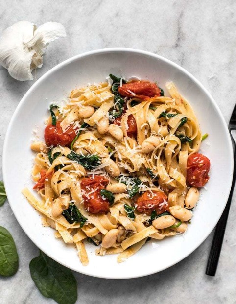 Tuscan White Bean Pasta