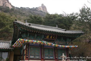 kuil budha korea