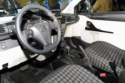 2011 Scion iQ live interior