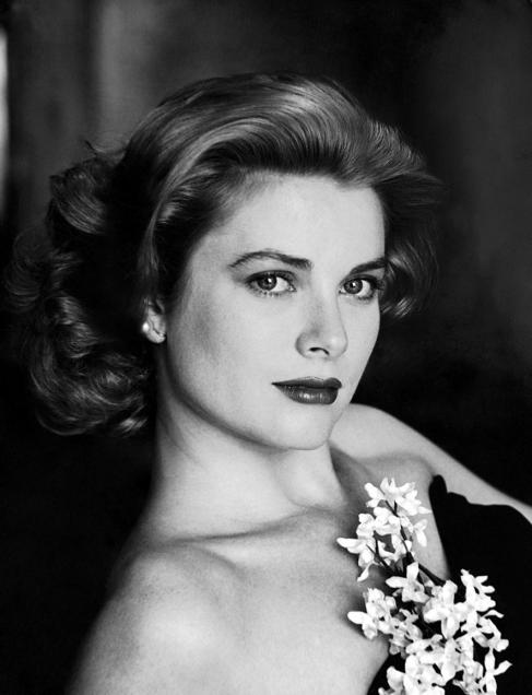 Photo Grace Kelly Biography | Grace Kelly Profile