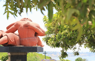 El Beso (The Kiss) in El Parque del Amor (love Park), Miraflores