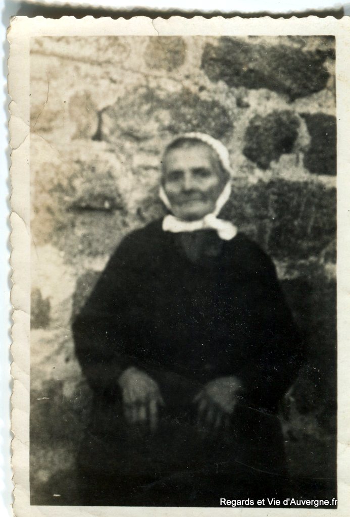 photo ancienne de grand-mère.
