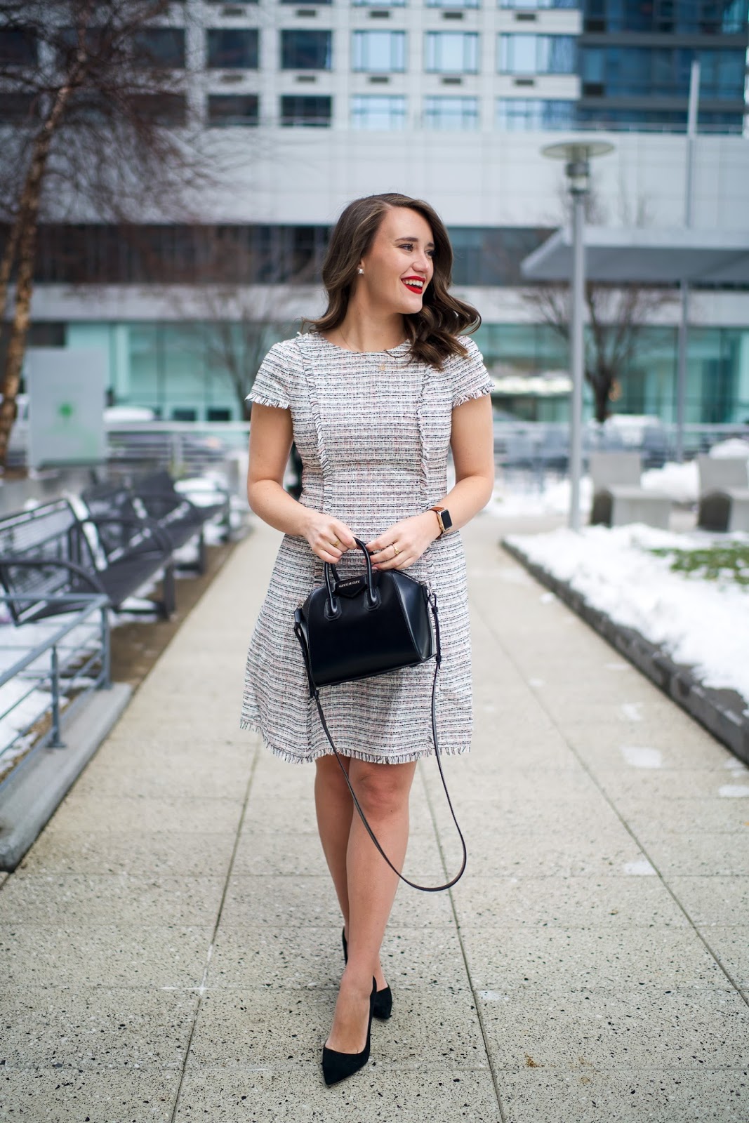 What to wear to work: A tweed dress - Thatcorporatechic