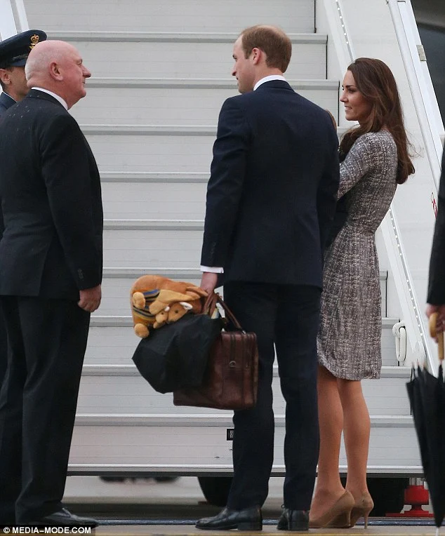 Kate Middleton arrives in Sydney in a Max Mara wrap dress