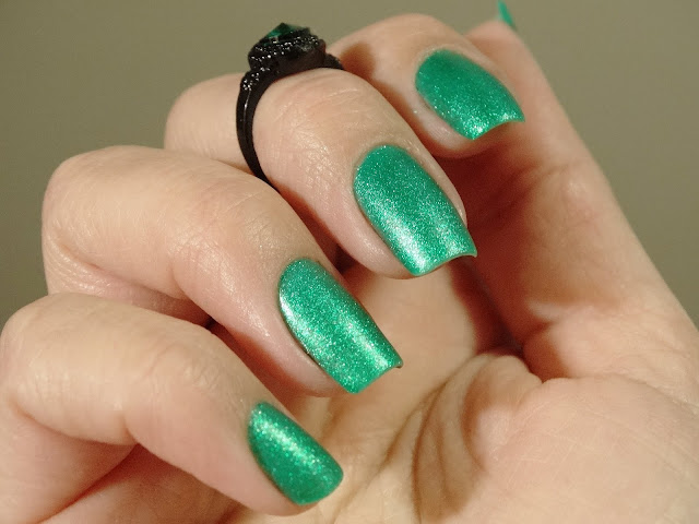 Esmalte Jade Imperial Jade + Carimbada BC 13