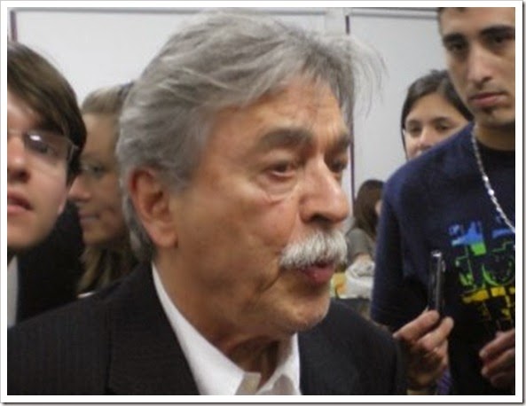 Paulo_Mendes_Da_Rocha-Arquisur_2009