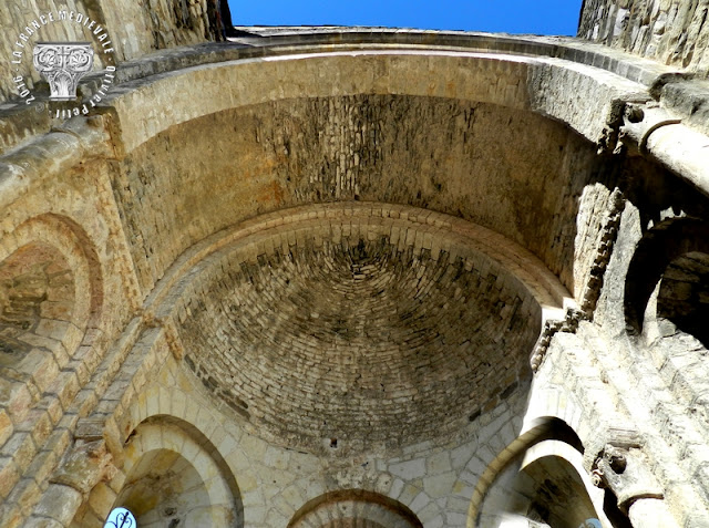 BURLATS (81) - Ancienne collégiale Saint-Pierre (XIIe siècle)