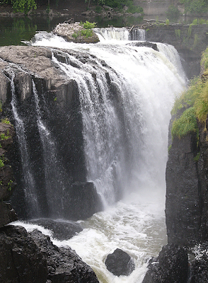 gambar air terjun