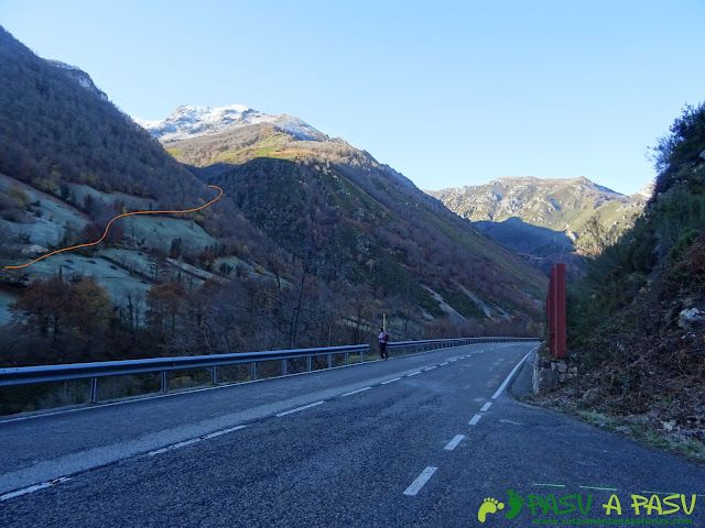 Entrada a la ruta del Gumial