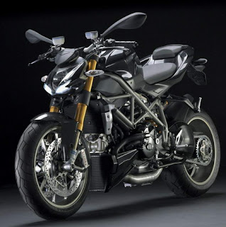 2011 Ducati Streetfighter 