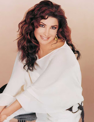 Arab Girls: Lebanese Singer Aline Khalaf Photos & Wallpapers 2