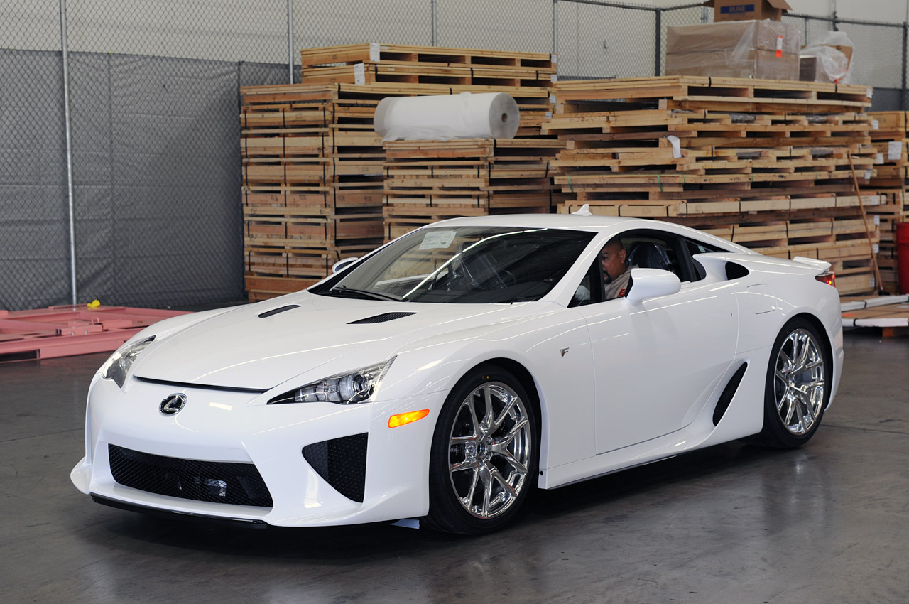 LEXUS LFA