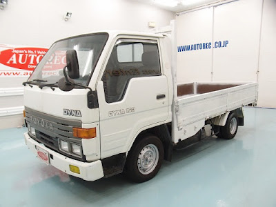 19507T1N8 1992 Toyota Dyna for Zimbabwe to Beitbridge