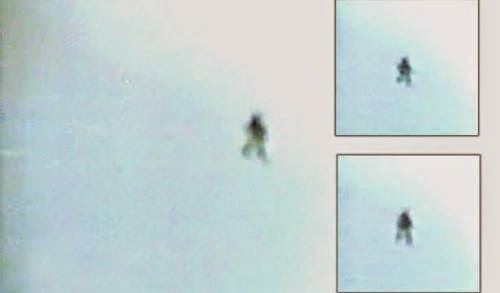A Flying Humanoid Landed Next To A Cop Who Sped Away In Fear