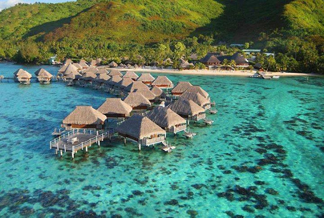 Hilton Bora Bora Hotel Water Bungalow