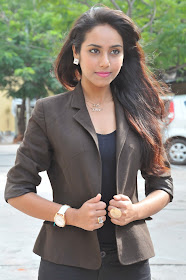 Tollywood actress Khenisha Chandran in gorgeour look 