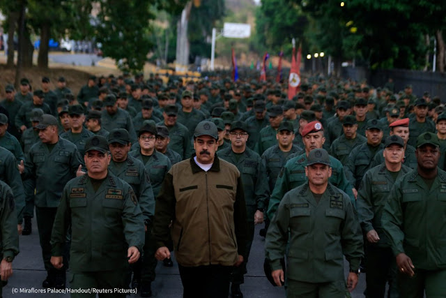 EE.UU: Maduro reprime a los militares venezolanos con la ayuda de Cuba.