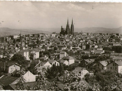 CPA les toits de Clermont-Ferrand