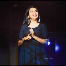 Prajakta Koli age, height, husband, net worth