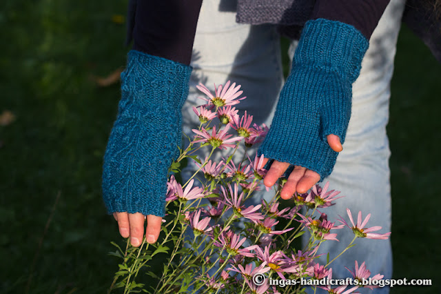 Metsviinapuu randmesoojendajad / Virginia Creeper Mitts