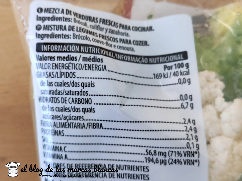 Ingredientes y valores nutricionales de los 3 vegetales lavados (brócoli, coliflor y zanahoria) para microondas HACENDADO FRESH (Mercadona) en El Blog de las Marcas Blancas (www.blogmarcasblancas.com)