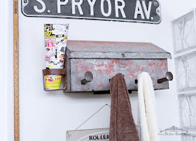 Vintage Mailbox Turned Towel Holder, Bliss-Ranch.com