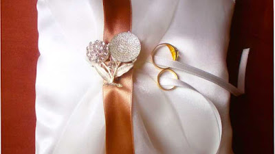 Cómo hacer un cojin para llevar los anillos de boda Fácil paso a paso