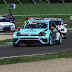 TCR Series: Stefano Comini gana la dramática Carrera 1 en Imola