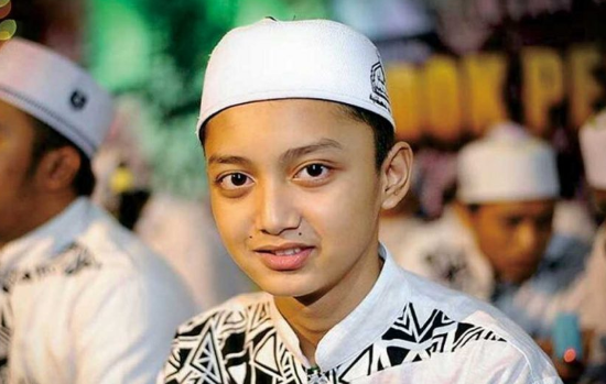 Kumpulan lagu SHOLAWAT Gus Azmi