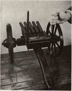 Model of Prof. Requa’s gun was made by Rochester gun-maker William Billinghurst using short sections of octagon rifle barrel. Lever moved breech closed. Single percussion cap fired all barrels. Gun was demonstrated on steps of New York Stock Exchange, legend says.