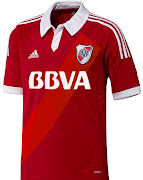 Adidas, marca que viste a River, dio detalles de la nueva camiseta de River .