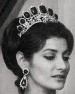 emerald diamond tiara iran princess shahnaz pahlavi van cleef and arpels