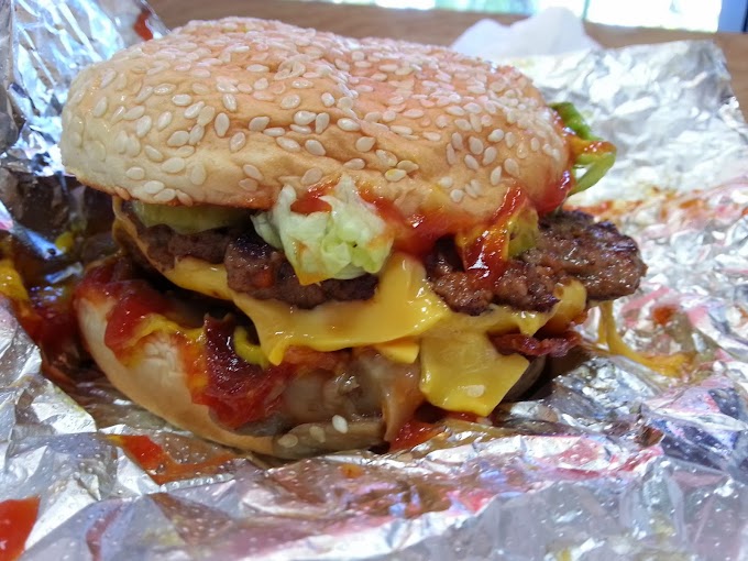 Five Guys Burger : Five Guys Cheeseburgers Are U K S Most Popular Order On Deliveroo Eater London - Order online at five guys denville, denville.