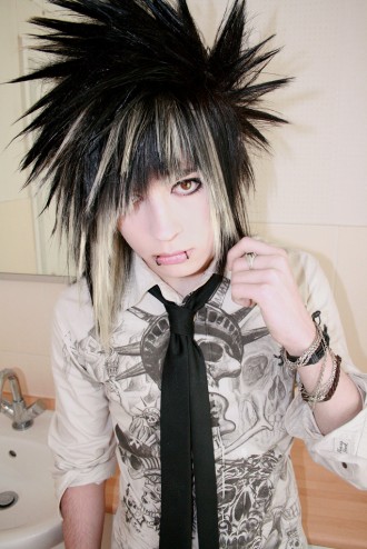 mens spikey hairstyle. images oy emo hairstyle.