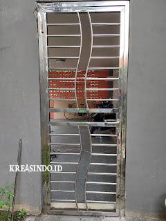 Model Pintu Kawat Nyamuk Stainless Terbaru