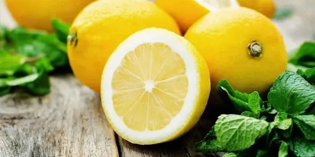 What not to eat sour lemon with (5 foods you should not eat with lemon)