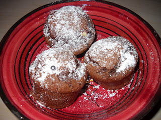 Muffins chocolat avec un coeur chocolat blanc