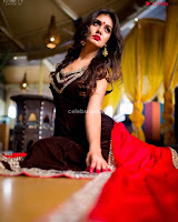 Divya Agarwal cute Bollywood Model stunning pics ~ .xyz Exclusive Celebrity Pics 21.jpg