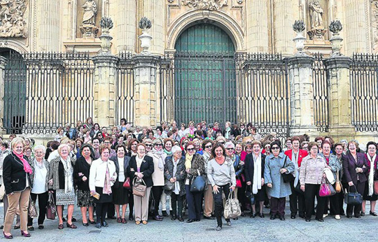 http://diariojaen.es/gente/vida-social/amas-de-casa-muy-activas-XE1503365