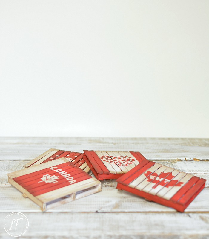 How to make fun patriotic miniature pallet drink coasters with popsicle sticks. A fun Canada Day or 4th of July craft idea to do with older children.