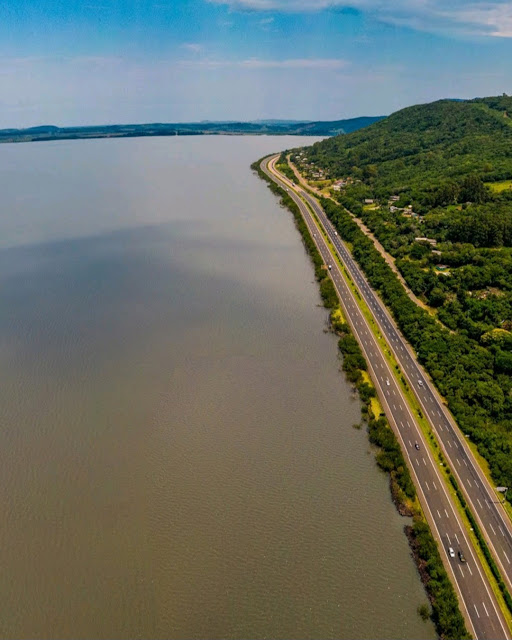 Vista panorâmica da Lagoa dos Barros no RS, foto Google Earth.