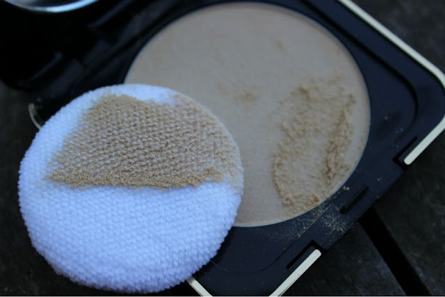 Corn Silk Original Satin Pressed Powder 