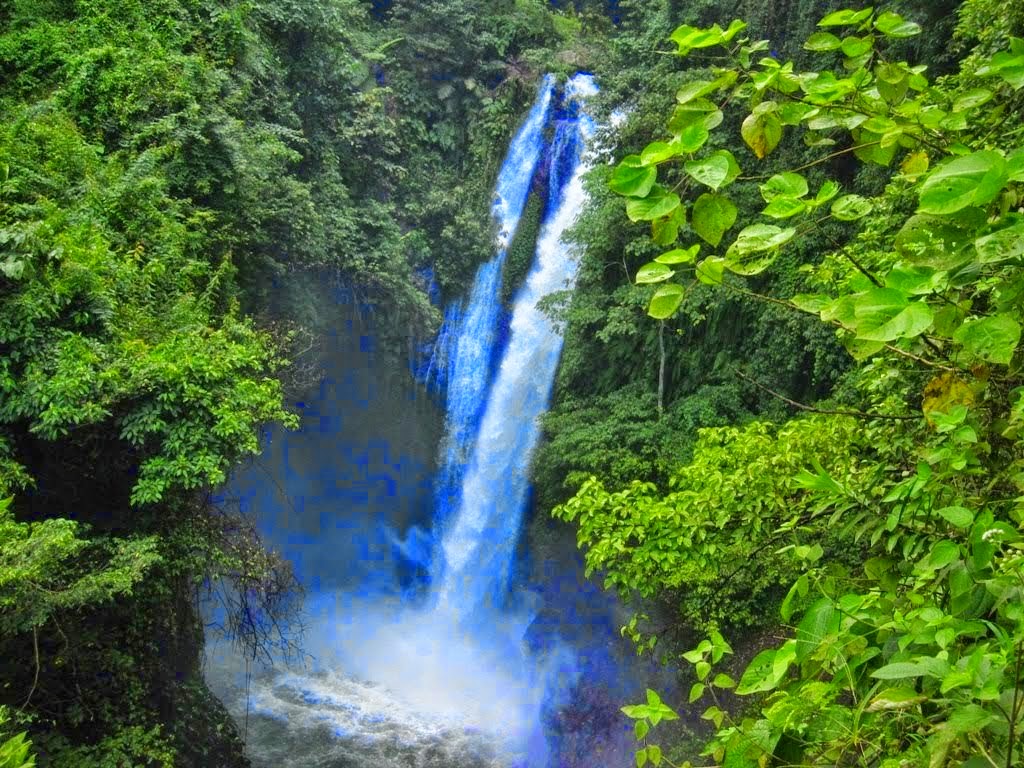 air terjun paling indah di bali 02