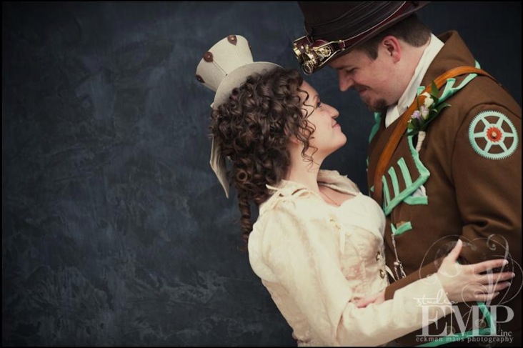 STEAMPUNK WEDDINGS Woohoo Stacy and Eric's wedding made the rounds on the