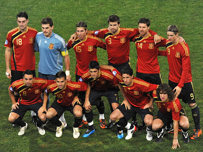 Spain Football Team Wallpapers Images Pictures Latest 2013 Photos,3D,Fb Profile,Covers Funny Download Free HD Photos,Images,Pictures,wallpapers,2013 Latest Gallery,Desktop,Pc,Mobile,Android,High Destination,Facebook,Twitter.Website,Covers,Qll World Amazing,