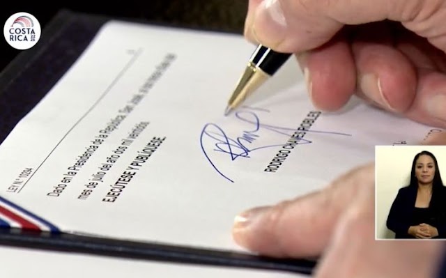Presidente firma ley para agilizar procesos de Flagrancia